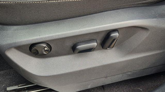 used 2022 Volkswagen Atlas car, priced at $25,999