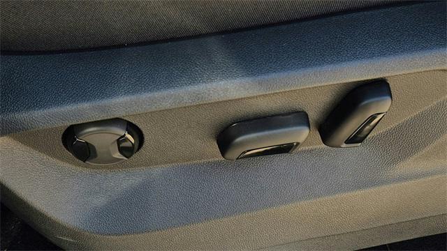 new 2026 Volkswagen Atlas car, priced at $43,478