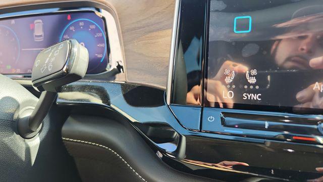 used 2025 Volkswagen Atlas car, priced at $42,839