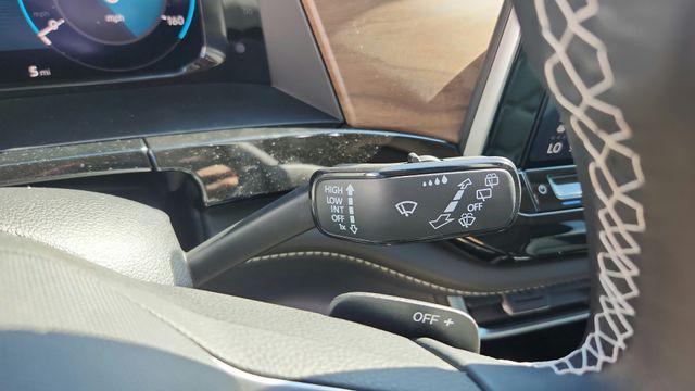 used 2025 Volkswagen Atlas car, priced at $42,839