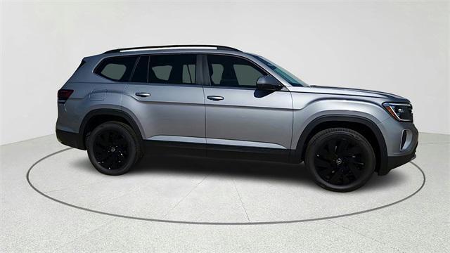 used 2025 Volkswagen Atlas car, priced at $43,716