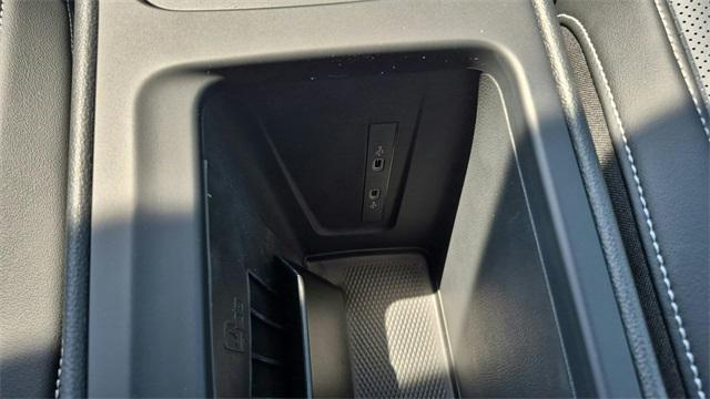 new 2025 Volkswagen Tiguan car, priced at $33,988