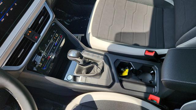 new 2025 Volkswagen Taos car, priced at $27,571