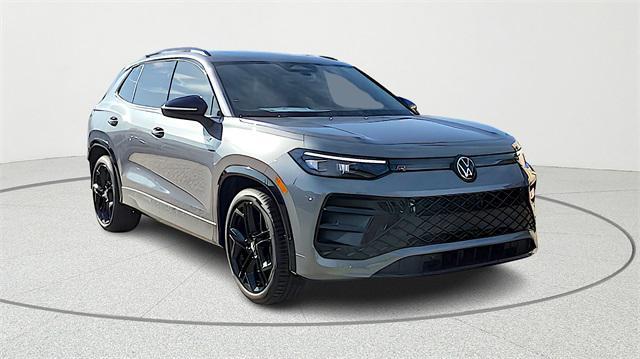 new 2026 Volkswagen Tiguan car, priced at $37,403