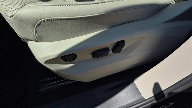 new 2026 Volkswagen Atlas car, priced at $37,036