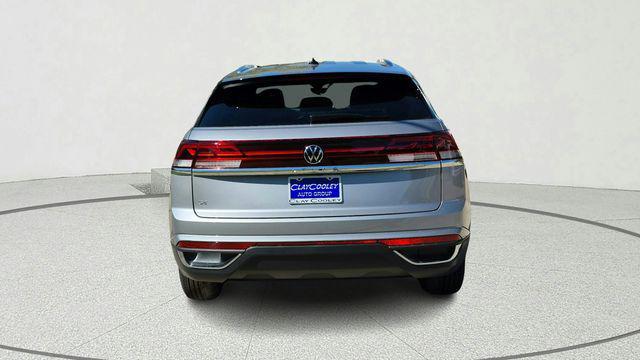 new 2026 Volkswagen Atlas Cross Sport car, priced at $36,930