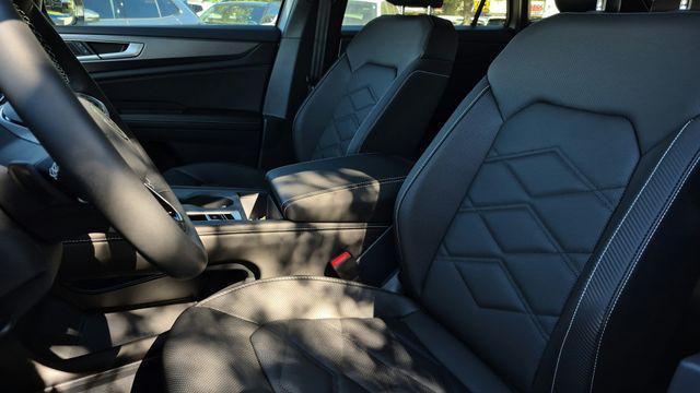 new 2026 Volkswagen Atlas Cross Sport car, priced at $36,930