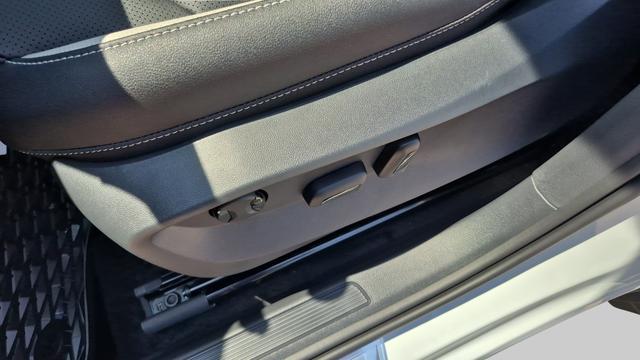 new 2025 Volkswagen Taos car, priced at $30,869