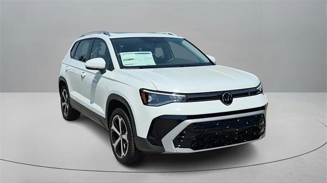 new 2025 Volkswagen Taos car, priced at $32,369