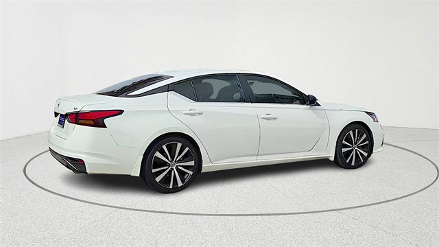 used 2020 Nissan Altima car, priced at $15,999