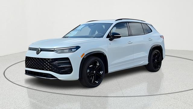 new 2026 Volkswagen Tiguan car, priced at $36,602