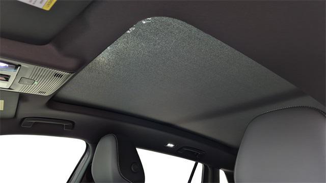 new 2026 Volkswagen Tiguan car, priced at $37,403