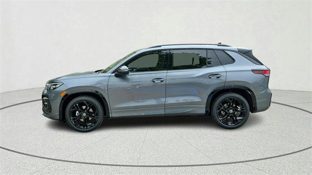 new 2026 Volkswagen Tiguan car, priced at $37,403