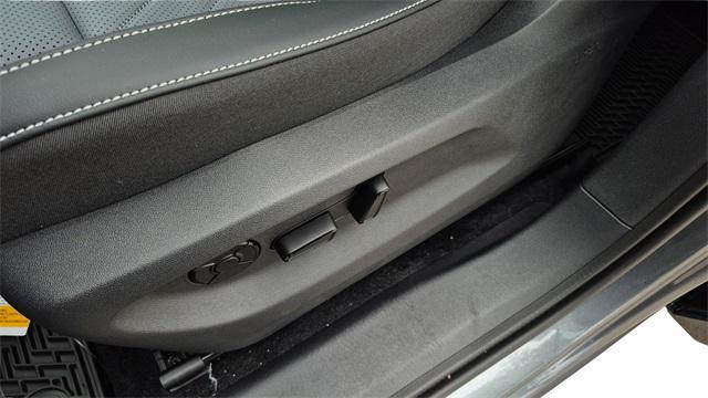 new 2026 Volkswagen Tiguan car, priced at $37,403