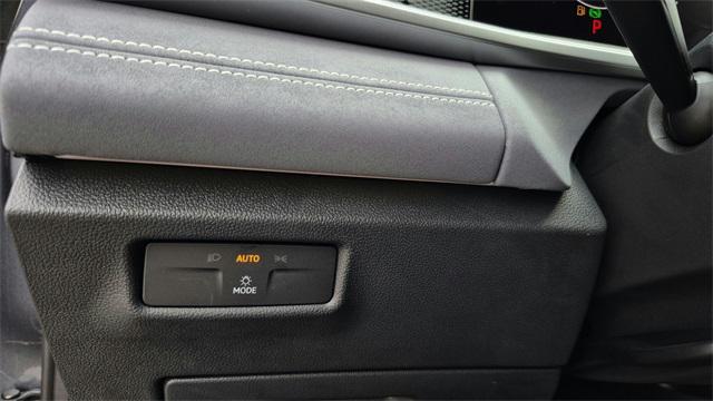 new 2026 Volkswagen Tiguan car, priced at $37,403