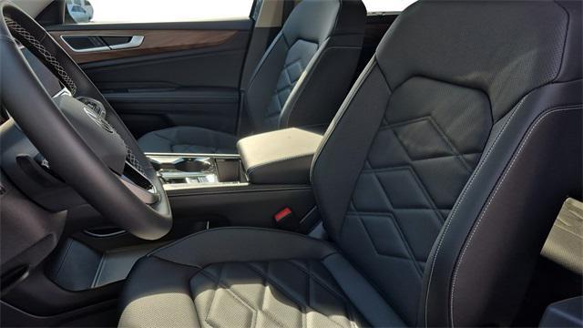 new 2026 Volkswagen Atlas car, priced at $43,185