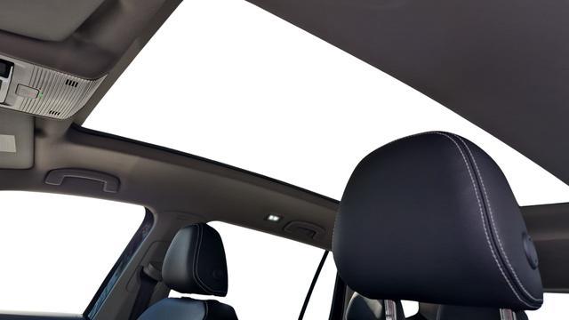 new 2026 Volkswagen Atlas car, priced at $45,185