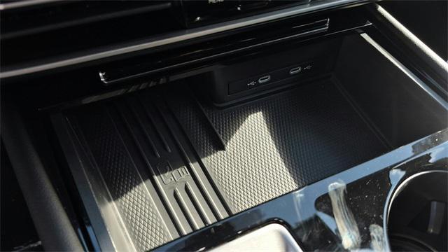 new 2026 Volkswagen Atlas car, priced at $43,185