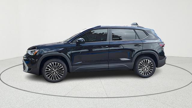 new 2026 Volkswagen Taos car, priced at $31,704