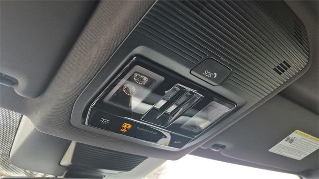 new 2026 Volkswagen Tiguan car, priced at $37,403