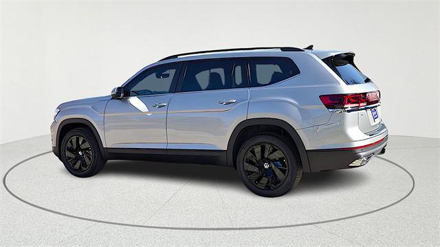 new 2026 Volkswagen Atlas car, priced at $43,783