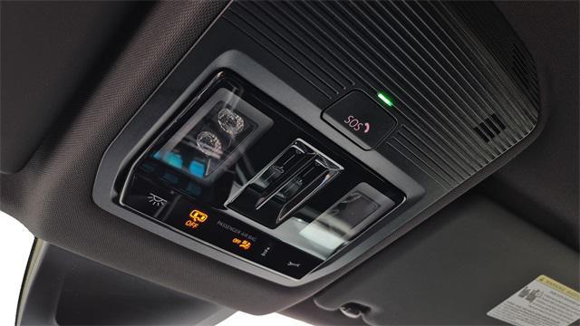 new 2026 Volkswagen Atlas Cross Sport car, priced at $42,765