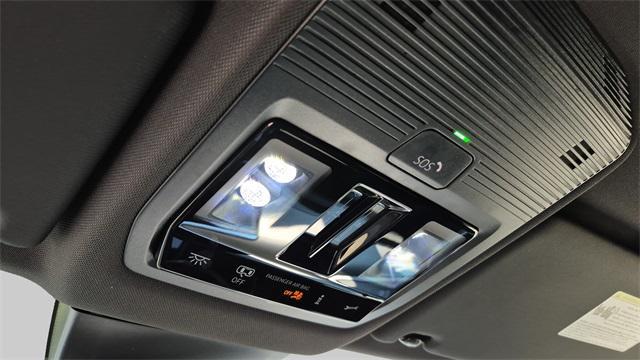 new 2026 Volkswagen Atlas Cross Sport car, priced at $42,267