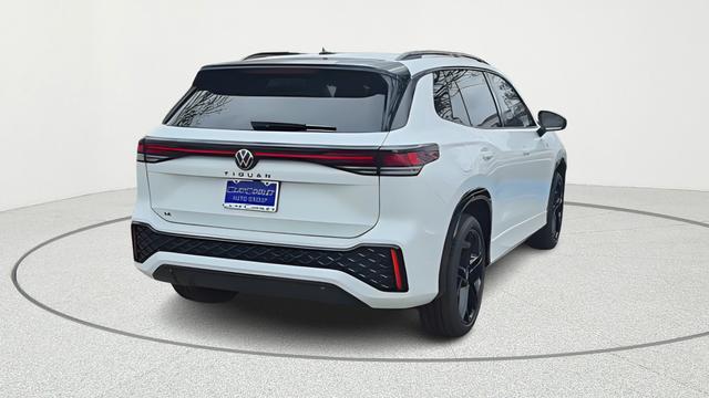 new 2026 Volkswagen Tiguan car, priced at $35,602