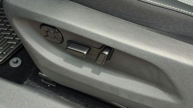 new 2026 Volkswagen Tiguan car, priced at $33,364