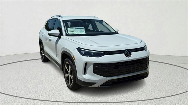 new 2025 Volkswagen Tiguan car, priced at $30,977