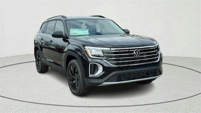 new 2026 Volkswagen Atlas car, priced at $43,783