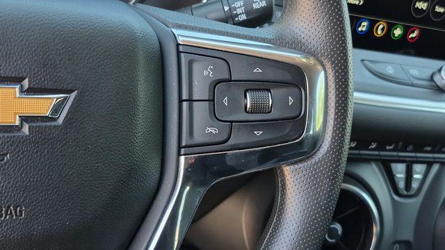 used 2025 Chevrolet Blazer car, priced at $25,999