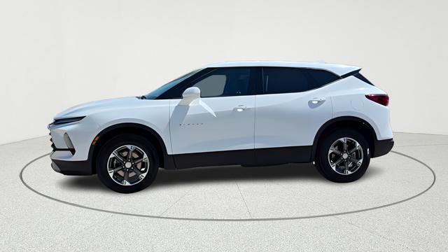 used 2025 Chevrolet Blazer car, priced at $25,999