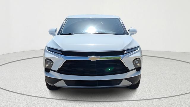 used 2025 Chevrolet Blazer car, priced at $25,999