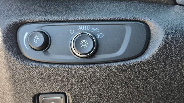 used 2025 Chevrolet Blazer car, priced at $25,999