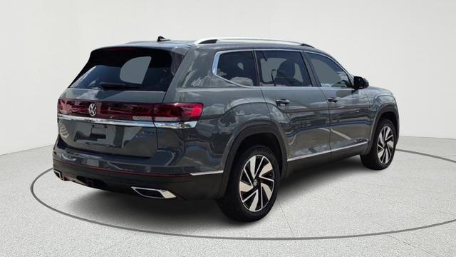 new 2025 Volkswagen Atlas car, priced at $47,009