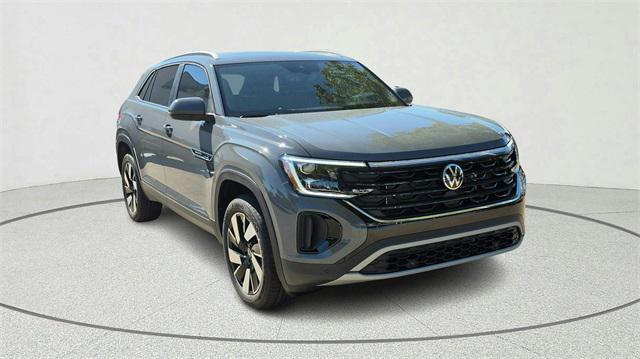 new 2026 Volkswagen Atlas Cross Sport car, priced at $42,495