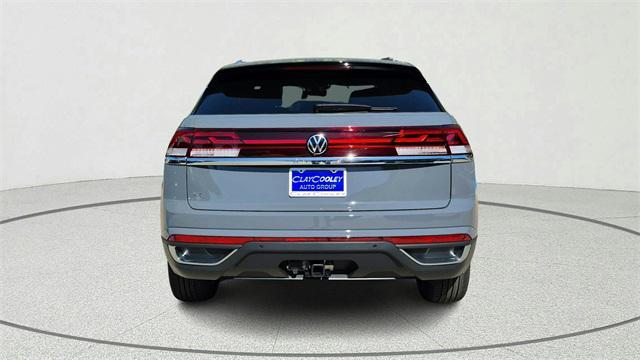 new 2026 Volkswagen Atlas Cross Sport car, priced at $42,495