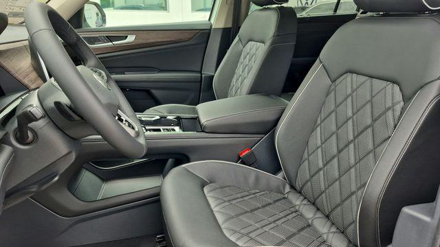 new 2026 Volkswagen Atlas car, priced at $52,880