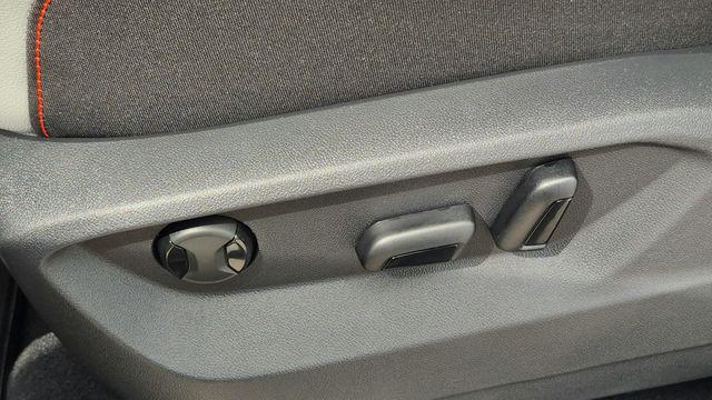 new 2026 Volkswagen Atlas car, priced at $48,862