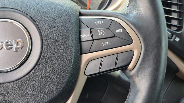 used 2016 Jeep Cherokee car, priced at $10,557