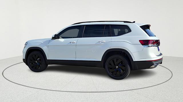 new 2026 Volkswagen Atlas car, priced at $44,220