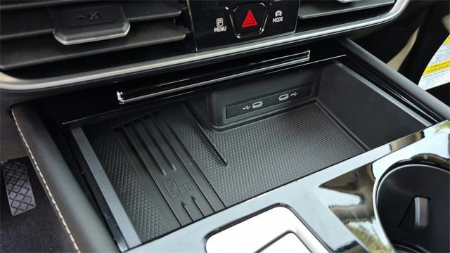 new 2026 Volkswagen Atlas car, priced at $42,153