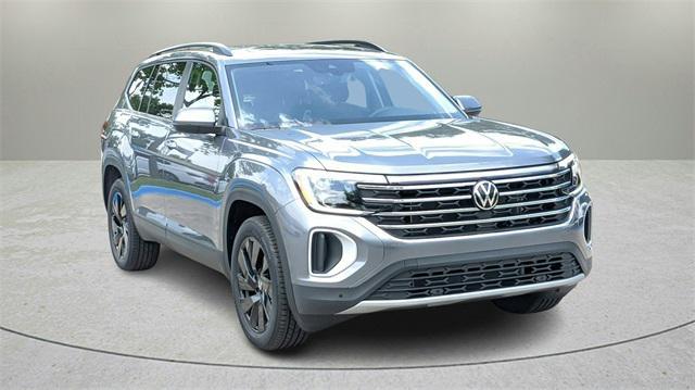 new 2025 Volkswagen Atlas car, priced at $38,914