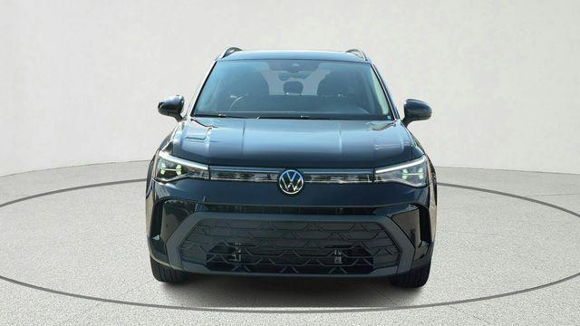 new 2026 Volkswagen Taos car, priced at $33,113