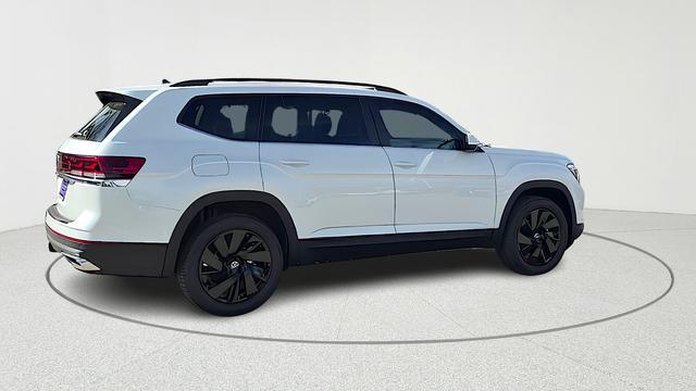new 2026 Volkswagen Atlas car, priced at $46,220