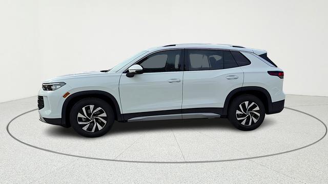 new 2026 Volkswagen Tiguan car, priced at $30,842