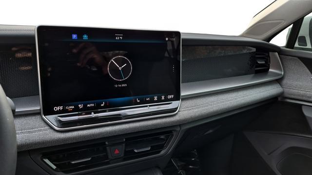 new 2026 Volkswagen Tiguan car, priced at $30,842