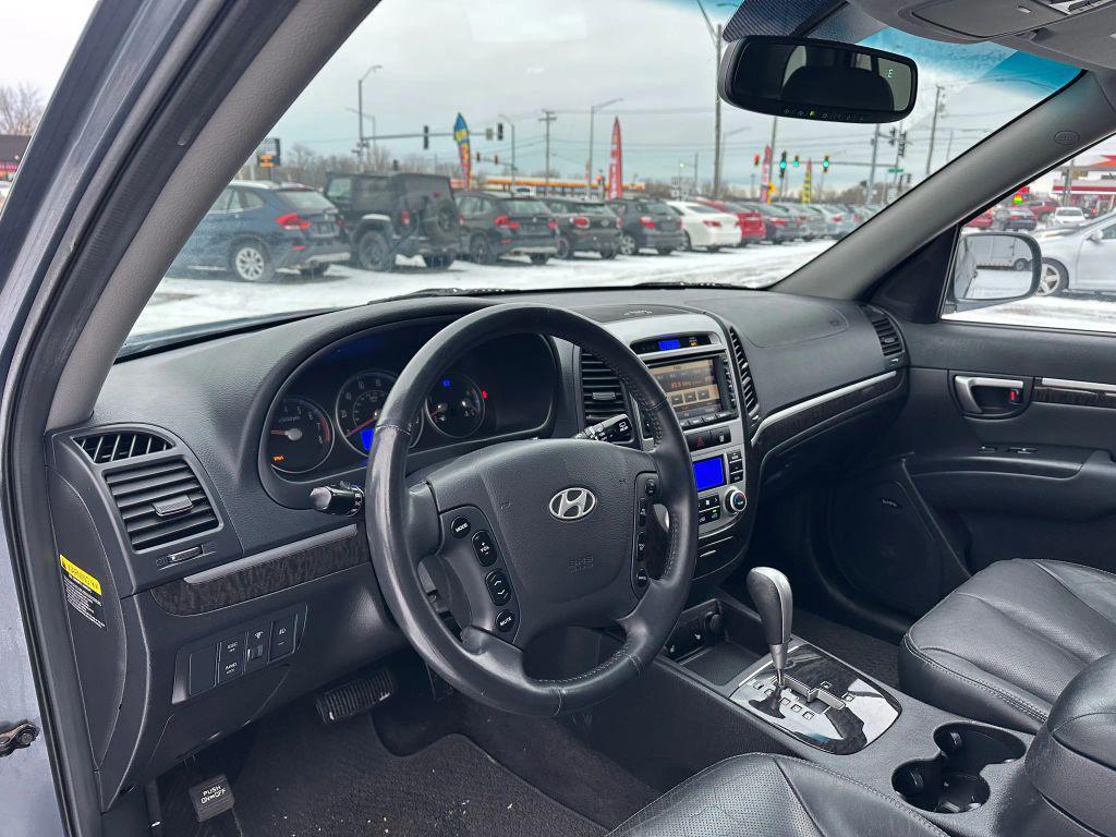 used 2009 Hyundai Santa Fe car, priced at $7,998