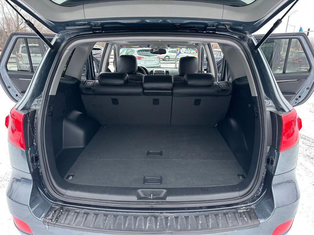 used 2009 Hyundai Santa Fe car, priced at $7,998